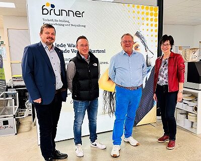 Firmenbesuch der Stadtspitze bei der brunner GmbH in Altdorf